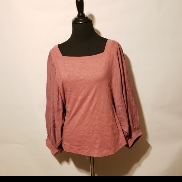 Akemi + Kin Blouse - Picture 2 of 6